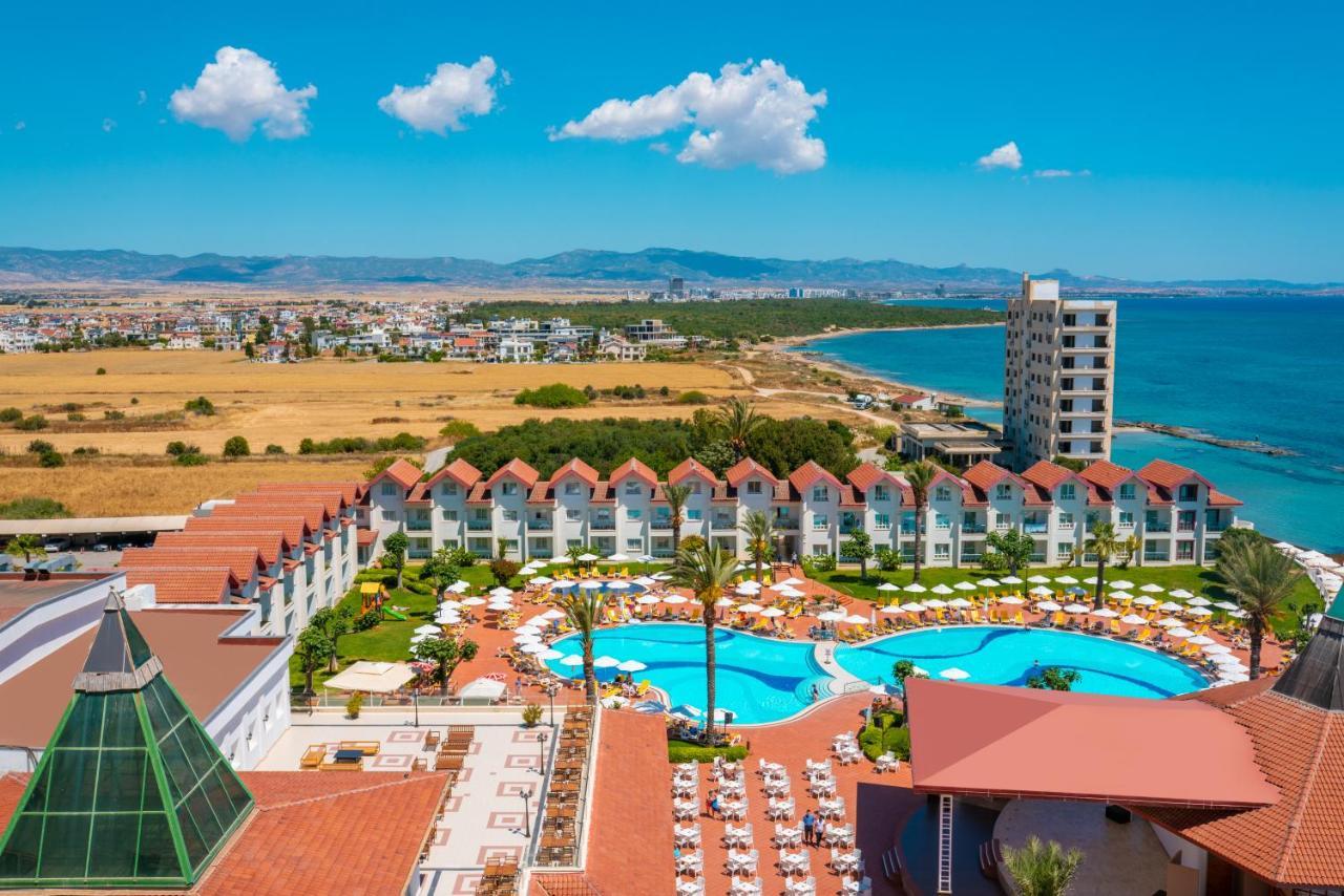 Salamis Bay Conti Hotel Resort & Spa & Casino Famagusta  Bagian luar foto